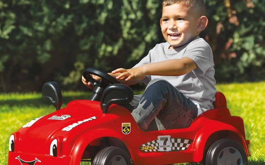 Zabawa na świeżym powietrzu z zabawkami Wader – aktywność i ruch dla dzieci